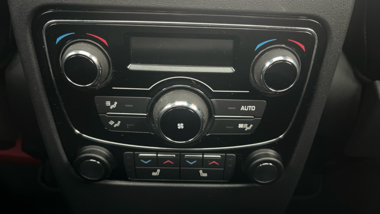 Jaguar F-Pace 3.0d V6 300 Sport 5dr Auto AWD Diesel Estate